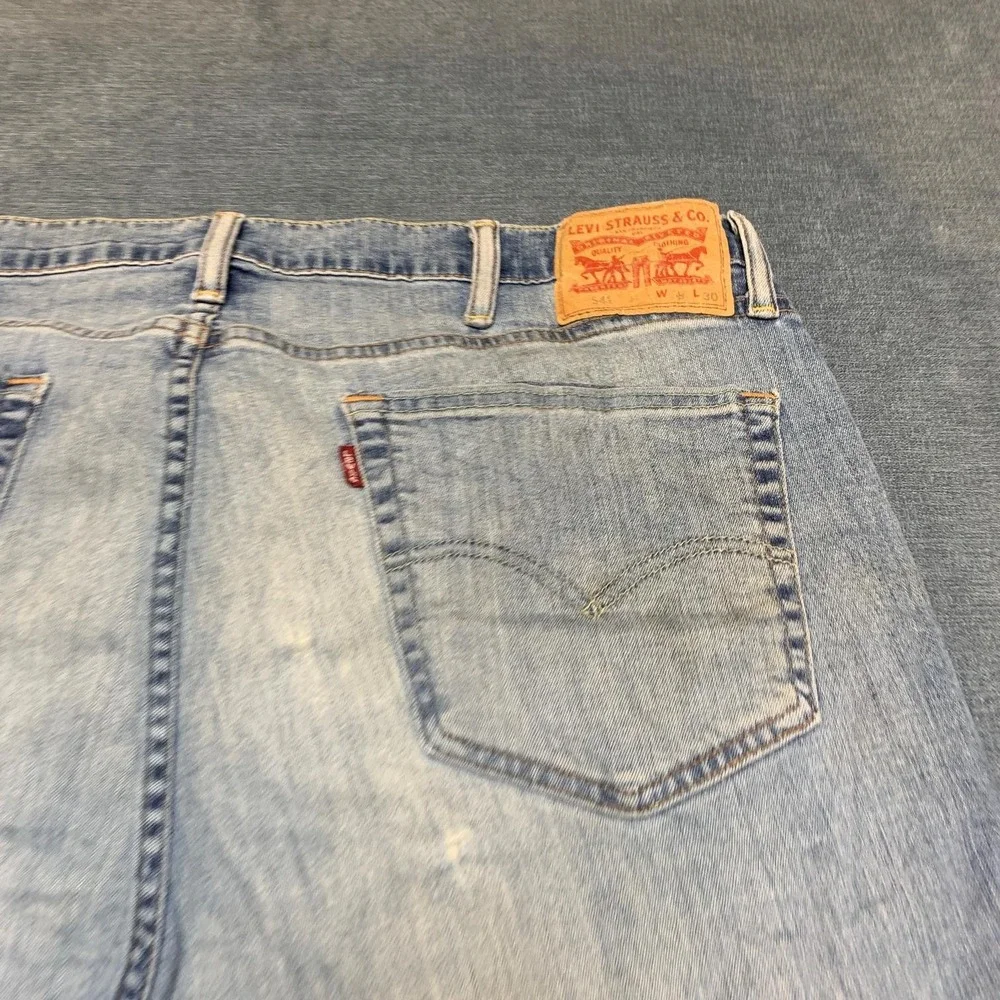 Levi's 541 Jeans Mens 38x30 Blue Denim Medium Wash Athletic Tapered Fit Outdoor